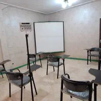 اجاره کلاس آموزشی، جلسات کنفرانس، آموزشگاه|اجارهٔ کوتاه‌مدت دفتر کار و فضای آموزشی|اهواز, نادری|دیوار