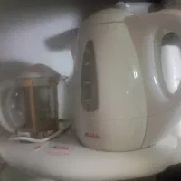 سفید...وسالم|قوری، کتری، قهوه‌ساز دستی|قائن, |دیوار