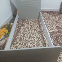 تخت و کمد بچه
