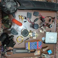 تعدادی لوازم اسپرت خودرو و یدکی در حد نو