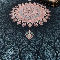 رو فرشی کش دار با نقش و رنگ زیبا