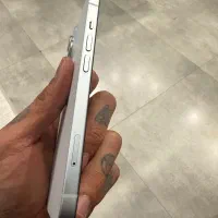 ایفون ۱۵ نرمال ۱۲۸ سفید|موبایل|اصفهان, رکن الدوله غربی|دیوار