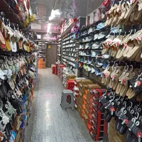 استخدام فروشنده خانم