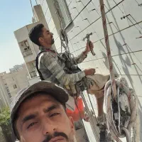 پیچ ورولپلاک نما کار در ارتفاع درزانقطاع طناب راپل