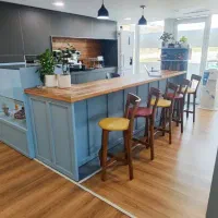 کانتر MDF پلی یورتان نئوکلاسیک (در حد نو)|فروشگاه و مغازه|بندرعباس, |دیوار