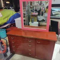 میز آرایشی سالم