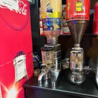 فروش دو عدد اسیاب فله زن|کافی‌شاپ و رستوران|شیراز, گل سرخ|دیوار