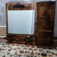 آینه سرویس بهداشتی