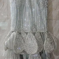 لباس مجلسی|لباس|مشهد, کوه سنگی|دیوار