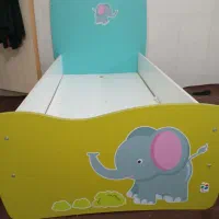 تخت نوجوان وجوان