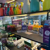 پخش عمده داروخانه و کود گیاهان اپارتمانی