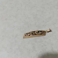 مقداری طلا سبک وزن