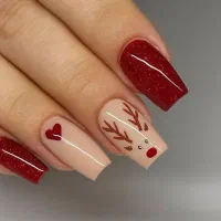 خدمات ویژه کاشت ناخن باتخفیف تا آخر دی ماه