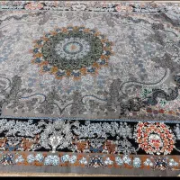 قالیچه سبز رنگ سنتی