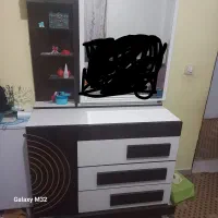 تخت خواب.جا کفشی‌.دراور.مبل