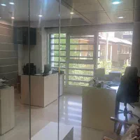 نیاوران ۱۲۰متر موقعیت اداری اجاره