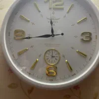 ساعت دیواری