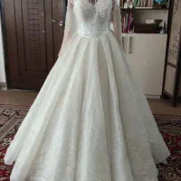 لباس عروس|لباس|گلبهار, شهر جدید گلبهار|دیوار