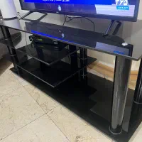 میز تلویزیون شیشه ای