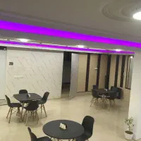 میز و صندلی و صندلی مدیریت