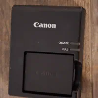 دوربین کنون4000d|دوربین عکاسی و فیلم‌برداری|مشهد, کوشش|دیوار