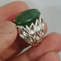 انگشتر یشم سبز