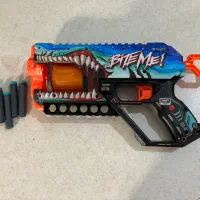 تفنگ ایکس شات x-shot