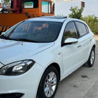 برلیانس ۳۲۰ اتوماتیک مدل۹۵|خودرو سواری و وانت|لاهیجان, کوی خزر|دیوار