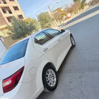 دنا پلاس مدل ۱۳۹۸ تمیز در حد