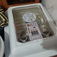 دستگاه جوجه کشی