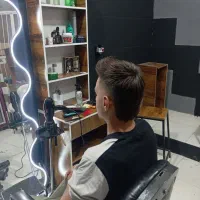 واگذاری مغازه یا آرایشگاه مردانه|اجارهٔ مغازه و غرفه|بوشهر, |دیوار