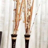 گل مصنوعی با گلدان چوبی