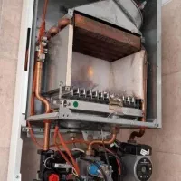 نصب سرویس تعمیرپکیج ورادیاتورلوله کشی آب نصب پمپ