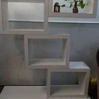 شلف . استند