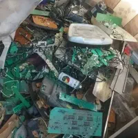 فروش و خرید برد کیس مانیتور سوخته و قدیمی