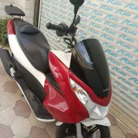 فروش pcx اصلی کم کار بدون رنگ