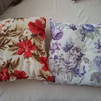 دو عدد کوسن بزرگ هر دو باهم فقط ۲۵۰تومن