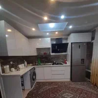 خانم نظافت منزل
