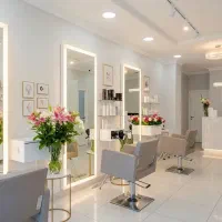نرم افزار حسابداری محک مناسب صنف کلینیک زیبایی