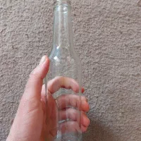 بطری شیشه ای
