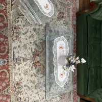 میز جلو مبلی شیشه ای با سه تا میز عسلی|مبلمان خانگی و میز عسلی|رشت, معلم|دیوار