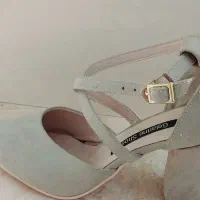 کفش سوئیت کرم سایز بندی کامل از ۳۸تا۴۰ فوری