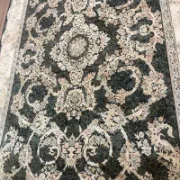 فرش ۹متری ۳عدد گل برجسته برند آویژه جنس عالی