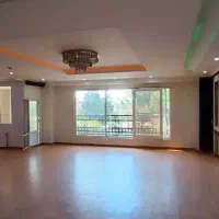 ۲۱۵ متر طلا/ کم واحد/رو به حیاط مشجر/مهرشهر فاز ۲