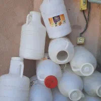 دبه پلاستیکی خیار وسرکه حدود ۲۰عدد
