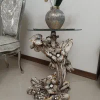 میز تلفن ودکوری کنار سالنی