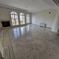 ۱۲۴متر ۳خ / پاسداران / زمرد / فول / رو به آفتاب