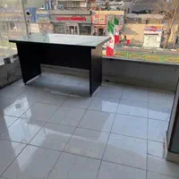 ۲۴ متر دفتر اداری مستقل و پر از نور با ویو خوب|اجارهٔ دفتر کار، اتاق اداری، مطب|تهران, جمال‌زاده|دیوار