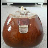 تار استاد گلستانی|سازهای سنتی|کرج, شهرک جهان‌نما|دیوار