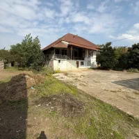 ویلا قدیمی ساخت مدارک تکمیل در شهر ساحلی